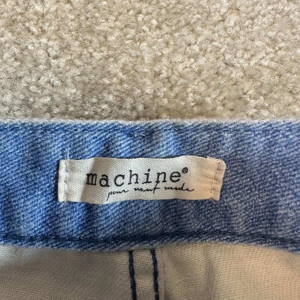 Sold - Picture 5 of 9